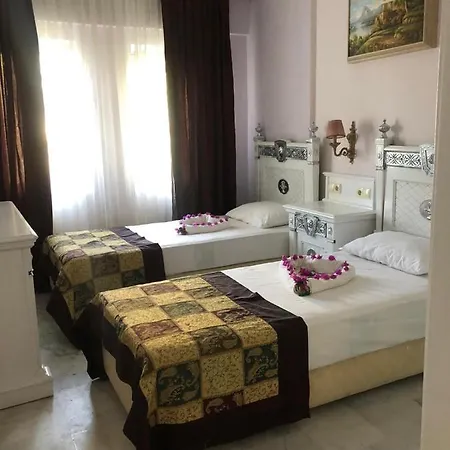 Hotel Larina